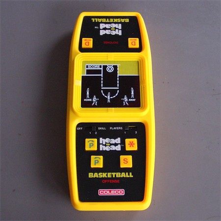 COLECO HEAD-TO-HEAD BAKSETBALL ELECTRONIC GAME 